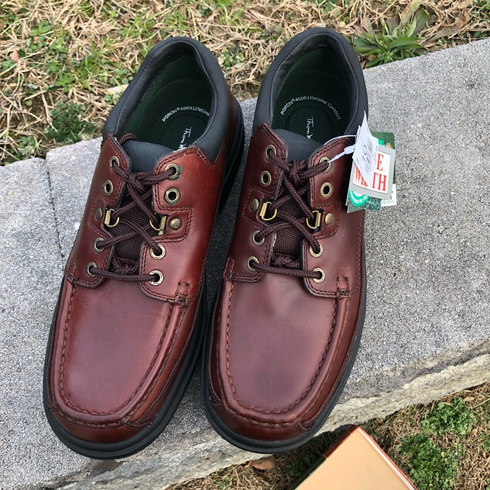 Brand new men’s leather oxfords size 10 W by Thom McAn